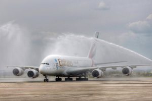 První A380 v Praze, foto: Emirates