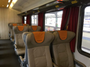 Interiér vagonu LEO Express Locomore, foto: Zdopravy.cz