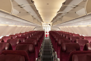 Qatar Airways, A320, interiér třídy Economy, foto: Zdopravy.cz/Josef Petrák