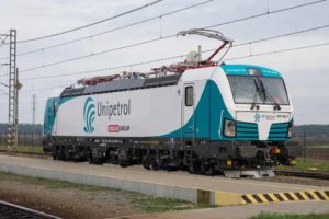 Lokomotiva Siemens Vectron v barvách Unipetrol Doprava. Foto: Unipetrol Doprava