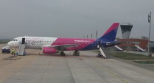 Letadlo Wizz Airu v Brně. Autor: Zdopravy.cz/Jan Šindelář