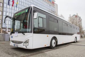 KIDSOK loni zahájil provoz autobusu pro Olomoucký kraj a jeho příspěvkové organizace. Foto: KIDSOK