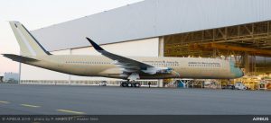 A350-900ULR po opuštění montážní linky. Foto: Airbus