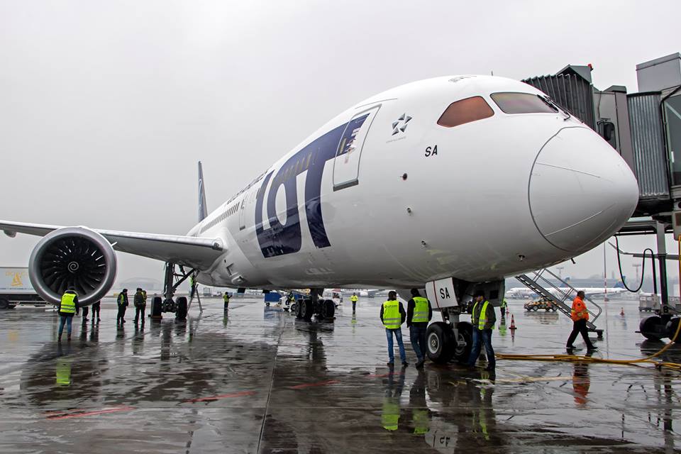 Boeing 787-9 Dreamliner v barvách polského dopravce LOT. Foto: LOT