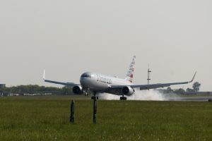 První přílet American Airlines AA52 Filadelfia - Praha, foto: Zdopravy.cz/Josef Petrák