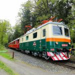Bobinka, lokomotiva řady E422. Autor: České dráhy