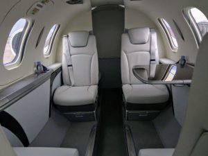 Interiér letadla HA-140 HondaJet, letadlo pojme až šest cestujících. Foto: Jan Sůra