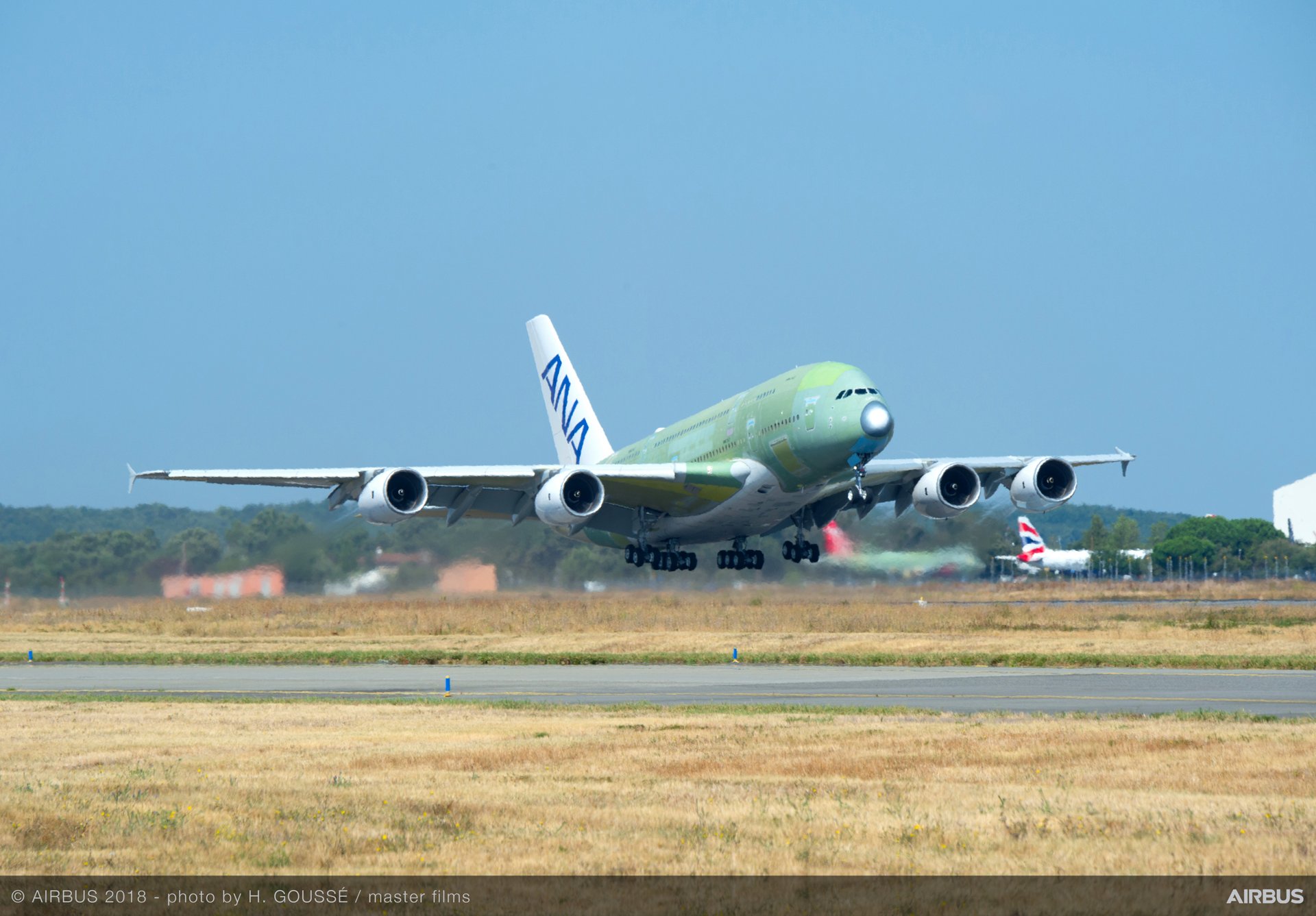 První A380 ještě bez konečného nátěru pro All Nippon Airways. Foto: Airbus