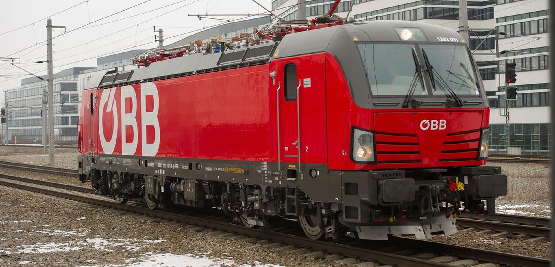 Lokomotiva Siemens Vectron v barvách ÖBB. Foto: Rail Cargo Group