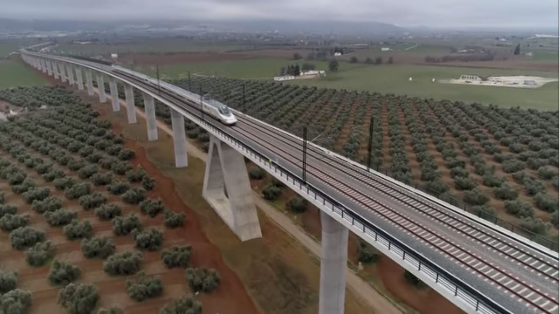 Nová vysokorychlostní trať do Granady. Foto: Adif