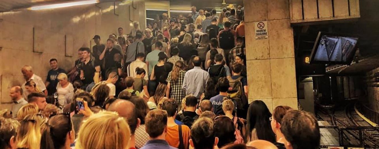 Situace ve stanici Pražského povstání v pondělí 1.7. 2019. Foto: Martin Šnajdr