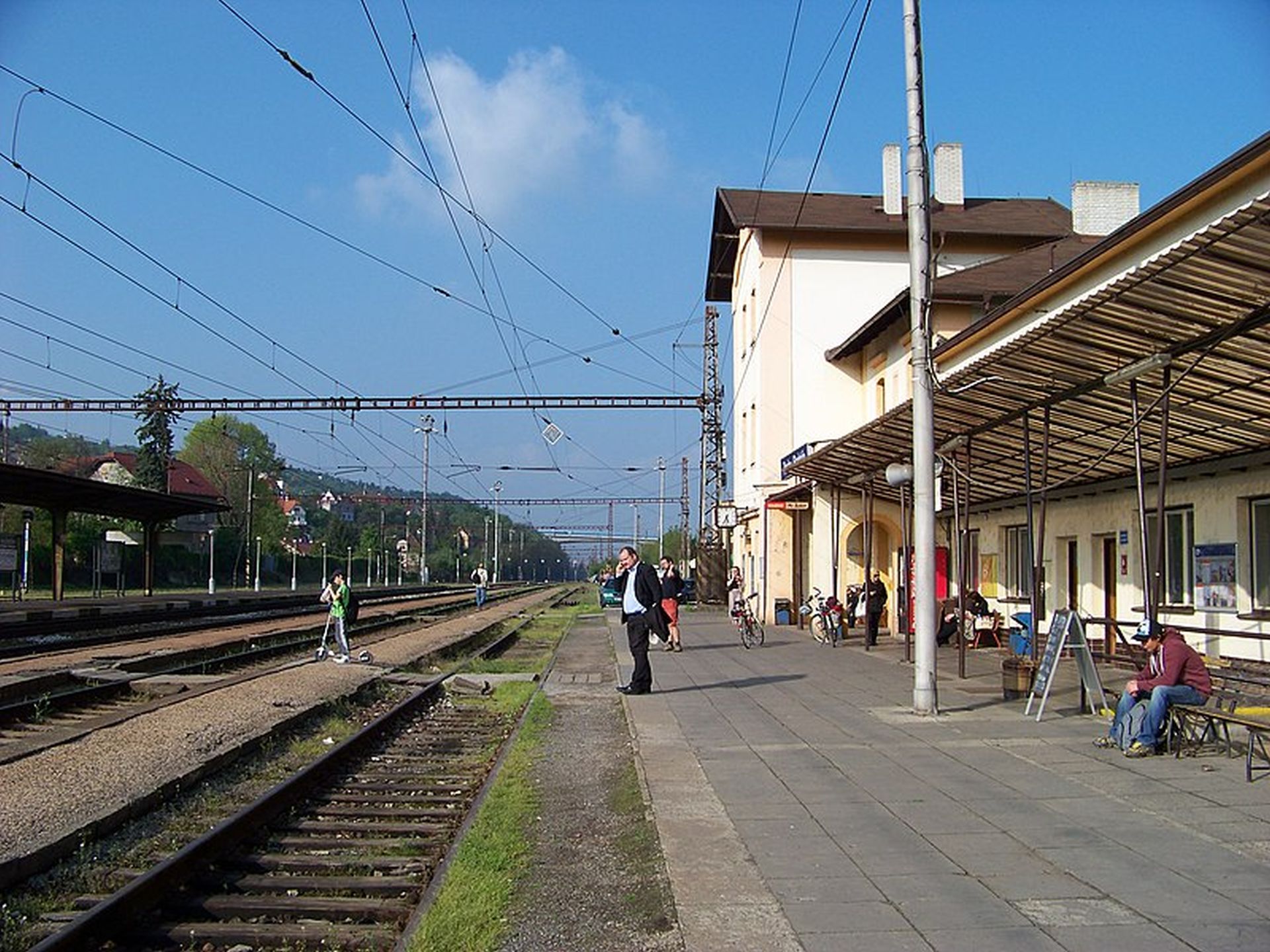 Stanice Praha - Radotín, původní stav. Foto: ŠJů/Wikimedia Commons
