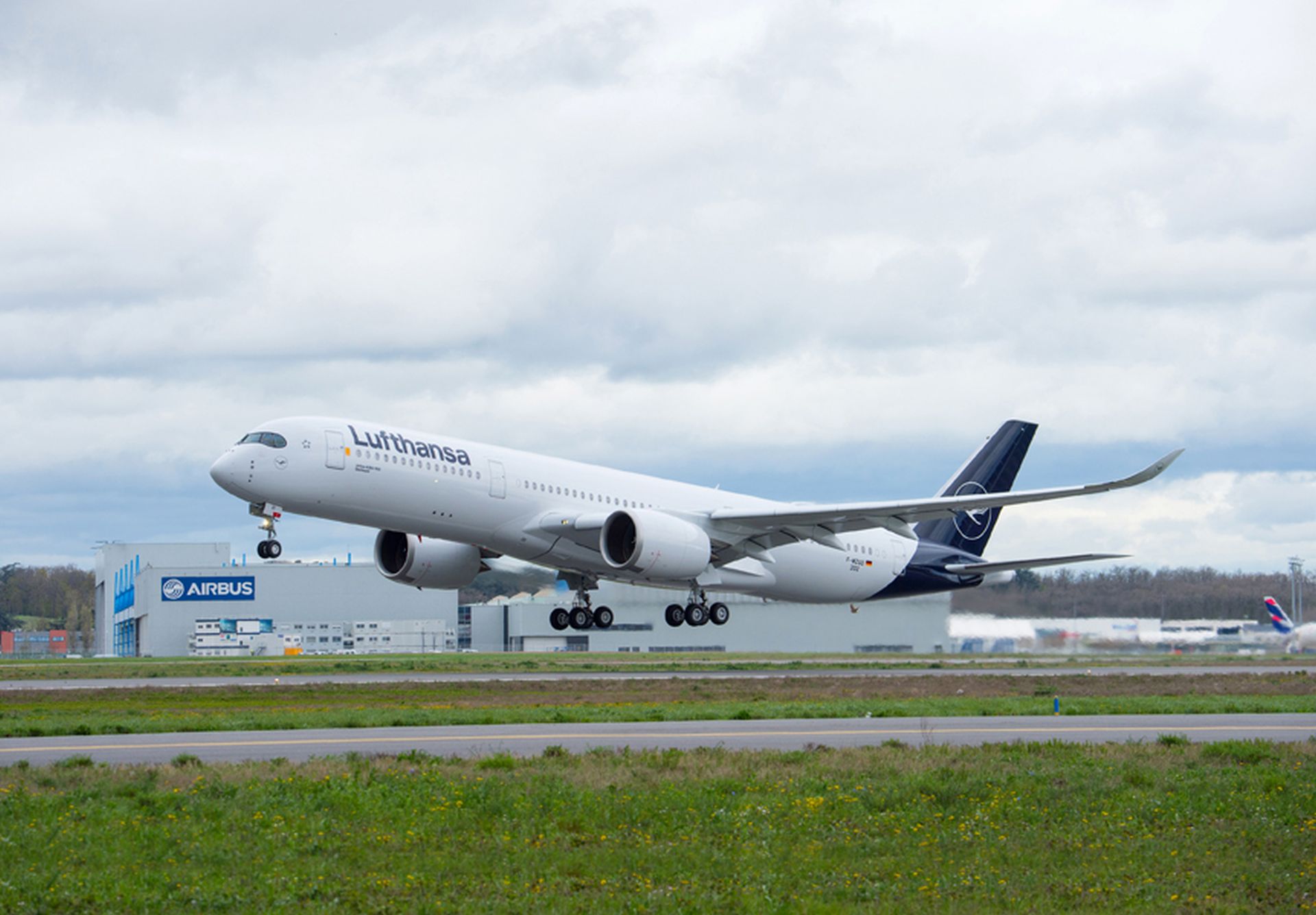 Airbus A350-900 v nátěru Lufthansy. Foto: Lufthansa