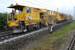 Stroje na úpravu kolejí společnosti Swietelsky Rail. Pramen: Swietelsky Rail