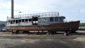 Brněnská výletní loď Dallas prochází opravou. Pramen: DPMB