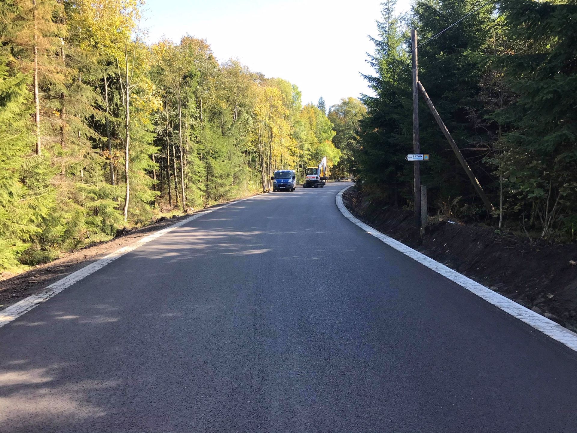 Opravená silnice z Jablonce nad Nisou na Dolní Černou Studnici. Foto: Liberecký kraj
