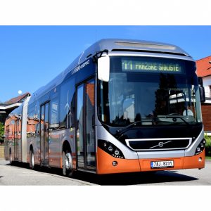 Hybridní autobus Volvo ve službách českobudějovické MHD. Pramen: DPMCB
