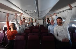 Rozcvička na letu Londýn - Sydney. Foto: Qantas