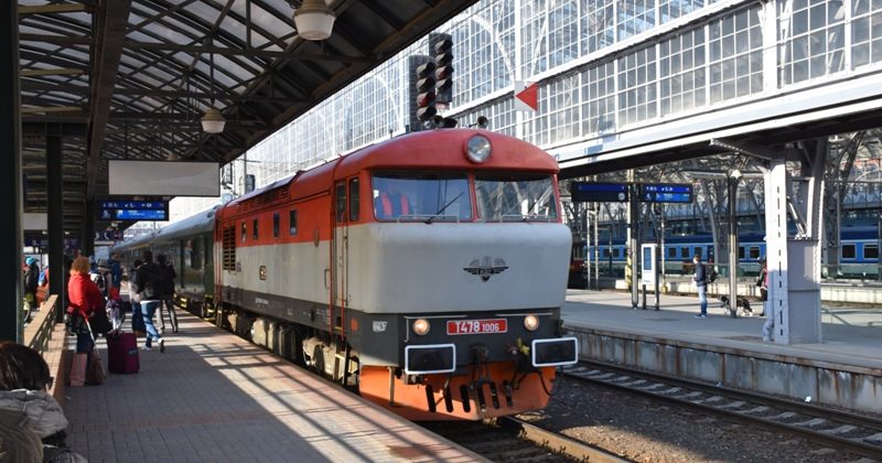 Bardotka "šestka" společnosti KŽC Doprava. Pramen: KŽC Doprava