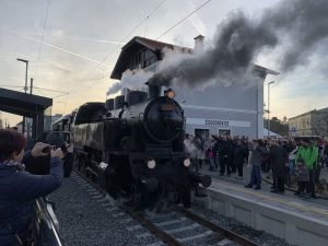 Příjezd prvního osobního vlaku do Židlochovic po 40 letech. Foto: Juraj Kováč