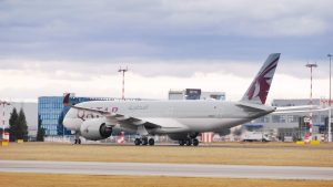 Airbus A350-900 společnosti Qatar Airways poprvé přistál v Praze. Foto: Flyrosta.com 