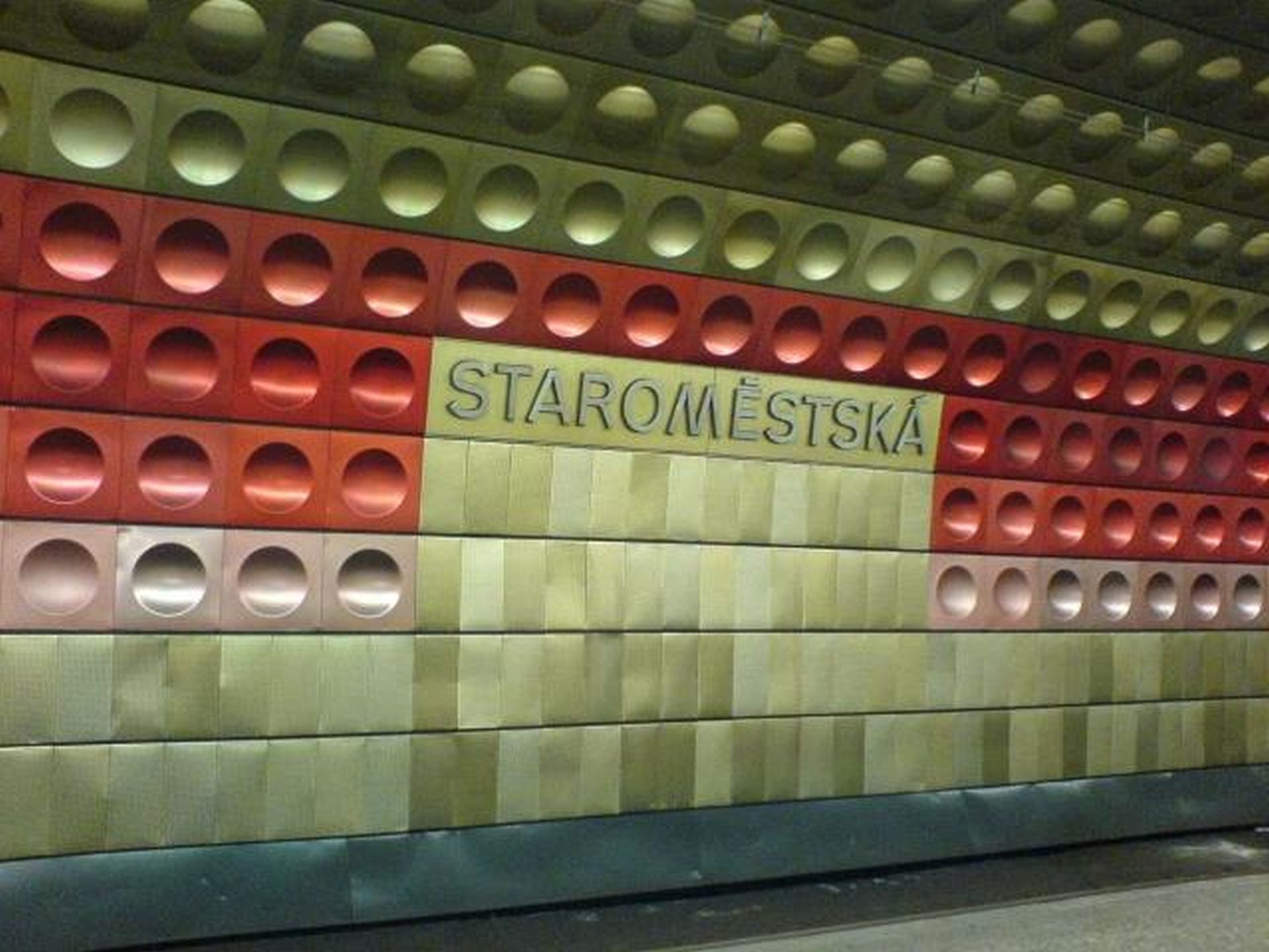 Stanice metra Staroměstská. Foto: Limojoe / Wikimedia Commons