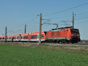 Převoz jednotek Stadler GTW pro Arrivu do Šumperka. Foto: Arriva vlaky