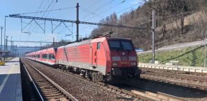 Převoz jednotek Stadler GTW pro Arrivu do Šumperka. Foto: Arriva vlaky