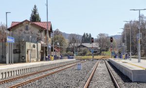 Stanice Mikulášovice dolní nádraží po modernizaci. Foto: Správa železnic