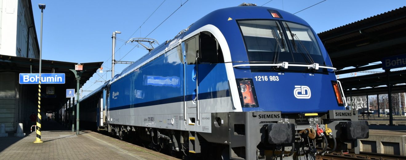 Lokomotiva 1216.903 Taurus Českých drah. Pramen: ČD