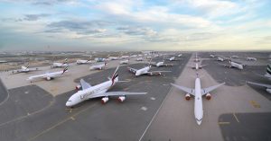 Odstavená letadla v Dubaji. Foto: Emirates