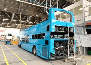 Výroba nového dvoupodlažního autobusu pro Ostravu. Foto: DPO