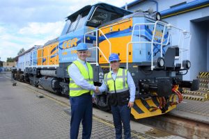Slavnostní předání první lokomotivy Effishunter 1000M. Foto: CZ LOKO