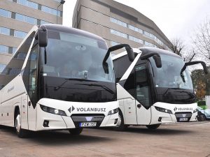 Nové autobusy Neoplan Tourliner pro maďarský Volánbusz. Foto: Neoplan