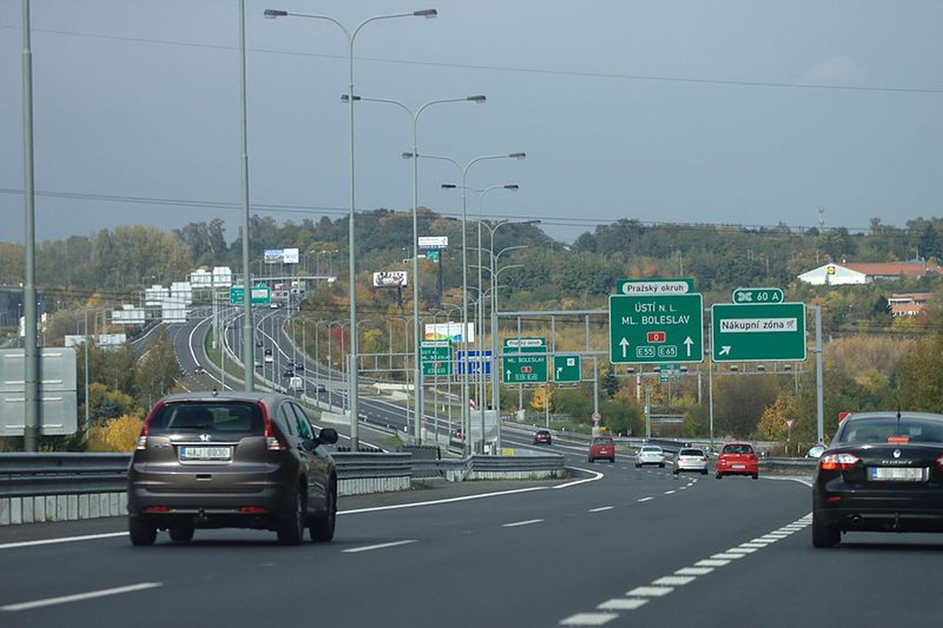 Pražský okruh u Černého Mostu. Foto: Aktron / Wikimedia Commons