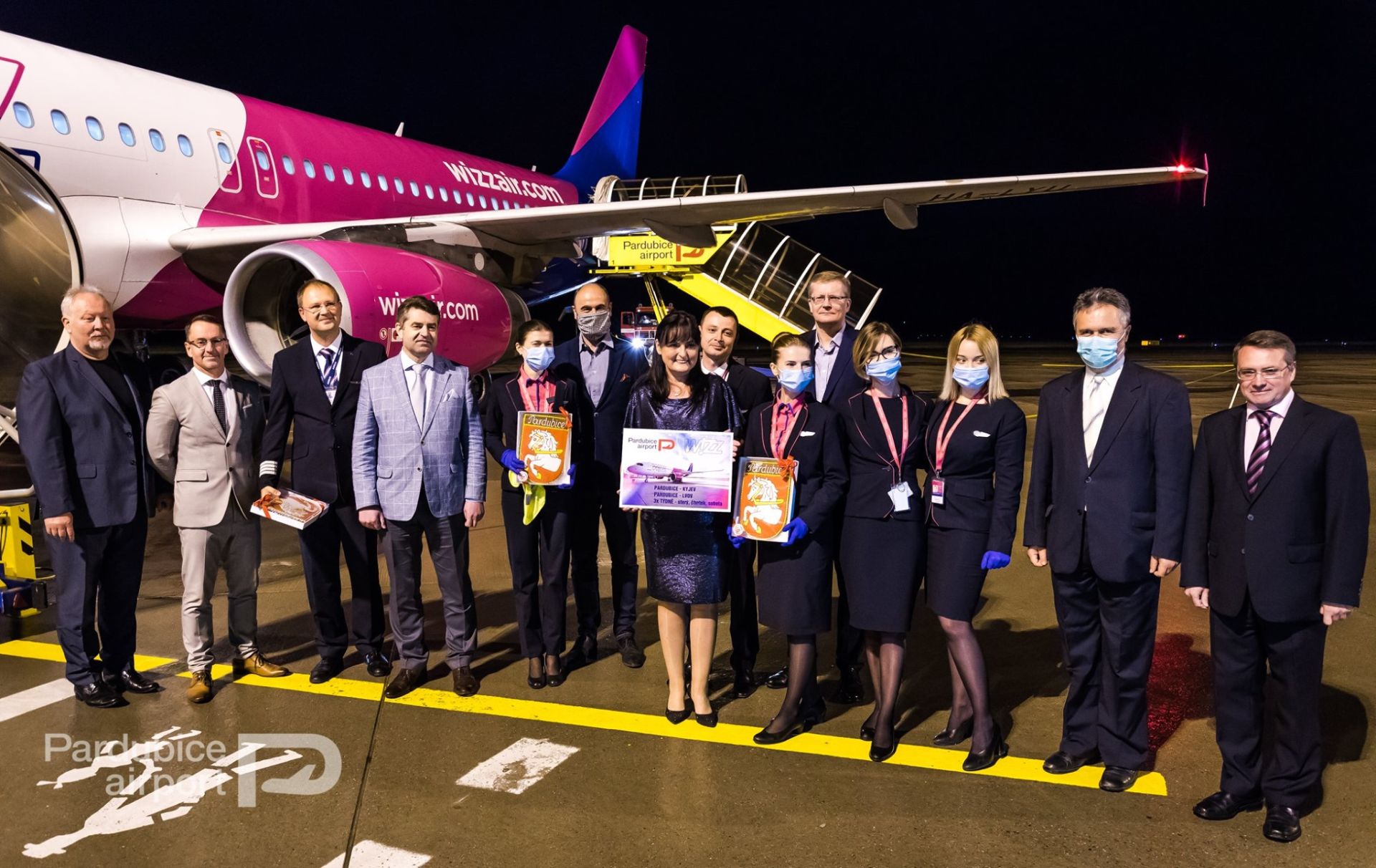 Vítání nové linky Wizz Air v Pardubicích. Foto: Letiště Pardubice