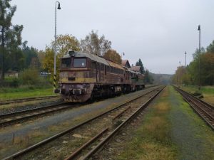 Přeprava Sergeje do Kladna. Foto: Kladenská dopravní a strojní