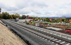Budování nové zastávky Karlovy Vary - Aréna. Pramen: Správa železnic