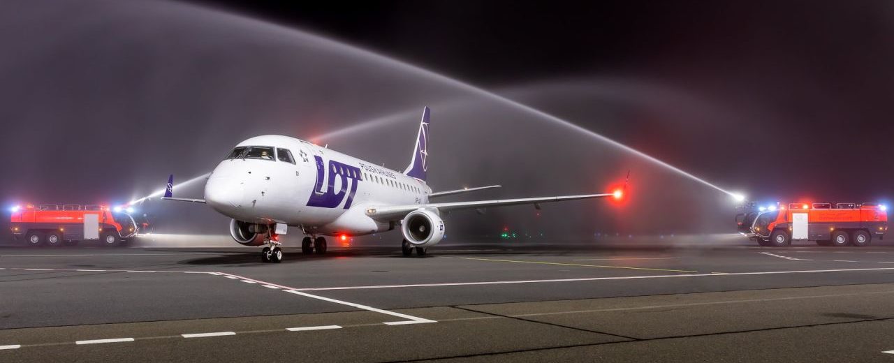 Embraer E170 po přistání v Ostravě. Foto: Letiště Ostrava