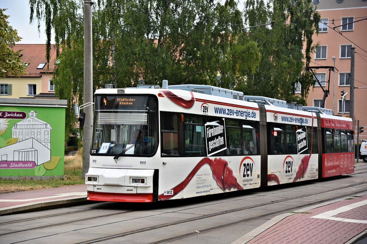 Tramvaj GT6M ve Zwickau. Foto: Michal Chrást