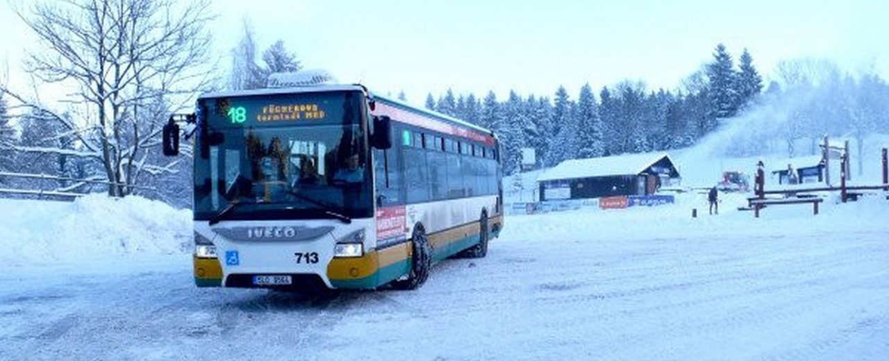 Autobus DPMLJ v Bedřichově. Foto: Liberecký kraj
