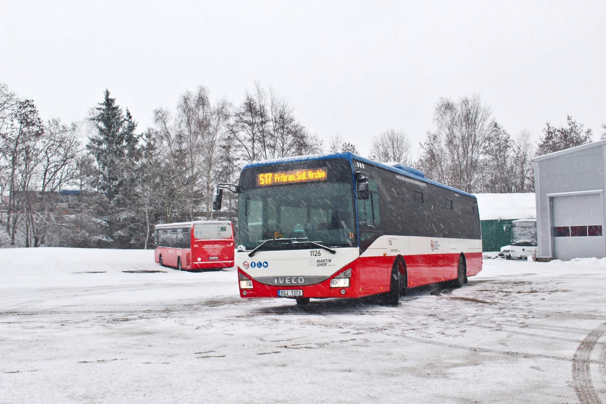 Autobus Iveco Crossway v barvách Pražské integrované dopravy. Foto: PID