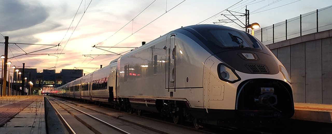 Vysokorychlostní jednotka Tango Avril. Foto: Talgo