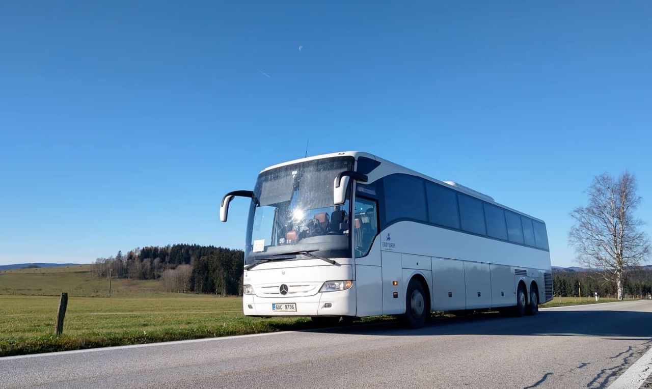 Autobus Mercedes-Benz společnosti Enjoy Europe. Foto: Enjoy Europe