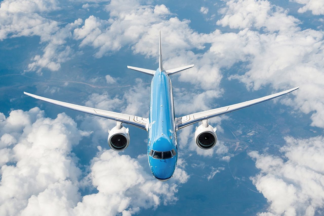 Embraer E195-E2 v barvách KLM. Foto: Embraer