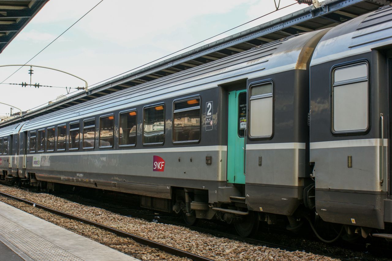 Osobní vozy Corail francouzských drah SNCF. Foto: Albert Koch / Flickr.com