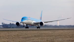 Boeing 787-9 společnosti Neos v Ostravě. Foto: Radim Koblížka / LKMT Spotters