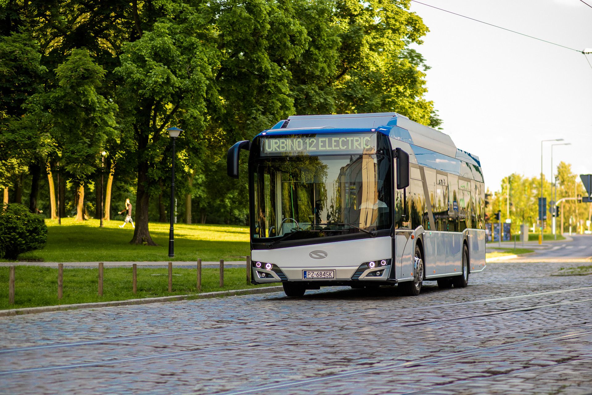 Elektrobus Solaris Urbino 12. Pramen: Siemens