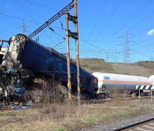 Srážka nákladních vlaků ve stanici Světec. Foto: Hasičský záchranný sbor Ústeckého kraje