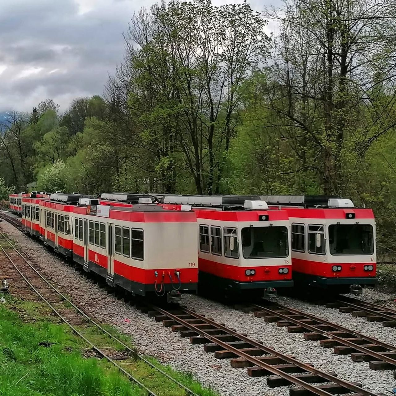 Elektrické jednotky ze Švýcarska pro Čiernohronskou železnici. Foto: ČHŽ